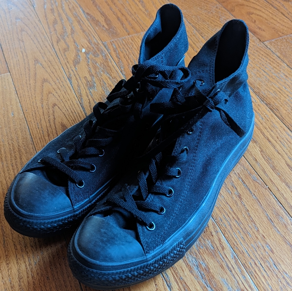 Black Converse Chuck Taylor Men's Size 12
